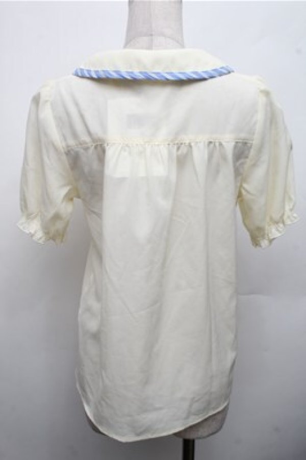 画像2: axes femme POETIQUE / パイピングデザインブラウス  アイボリー S-26-03-15-024-AX-BL-HR-ZS (2)