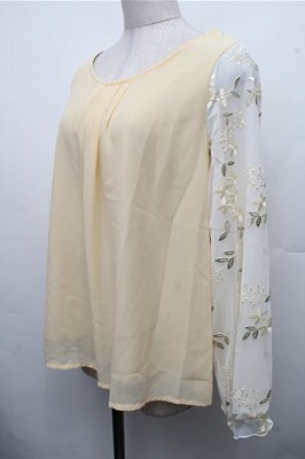 画像3: axes femme / 袖チュールレースプルオーバー  イエロー S-26-03-15-027-AX-TO-HR-ZS (3)