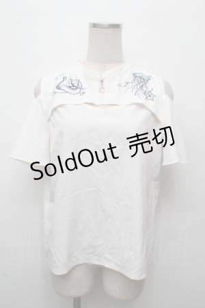 画像: axes femme POETIQUE / ダークマリン肩開き刺繍ブラウス  白 S-26-03-19-003-AX-BL-AS-ZS