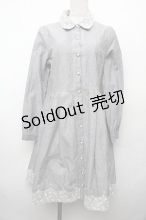 画像: axes femme / チュールレース使いシャツワンピース  ブルー S-26-03-19-028-AX-OP-HR-ZS