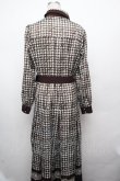 画像2: axes femme NOSTALGIE / 千鳥ワンピース  ブラウン S-26-03-23-038-AX-OP-AS-ZS (2)