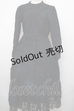 画像: axes femme Nostalgic / 総レースパッチワークワンピース  黒 S-26-03-23-040-LO-OP-AS-ZS