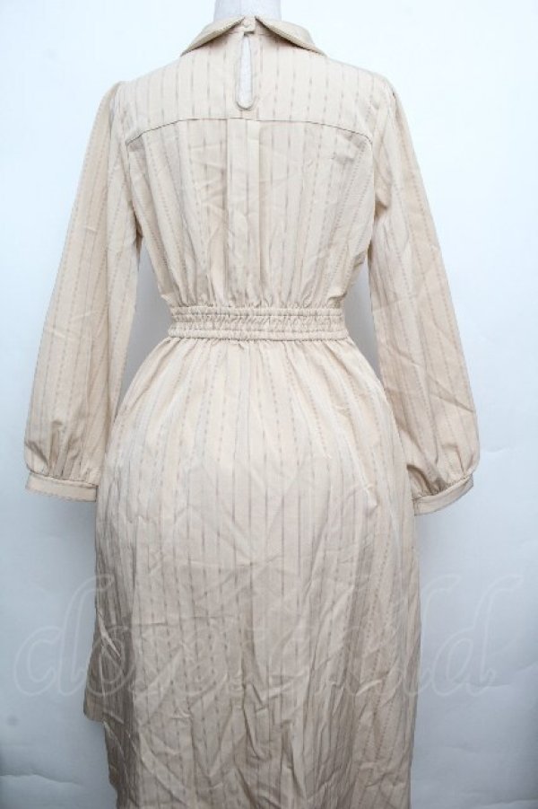 画像2: axes femme / ベルトディティールワンピース  オフ S-26-03-23-032-AX-OP-AS-ZS (2)