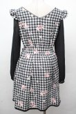 画像2: LIZ LISA / 千鳥花柄ワンピース 0 黒 S-26-03-24-031-LO-OP-SZ-ZS (2)