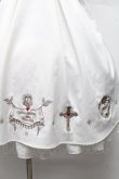 画像3: Amavel / Sacred Heart Rosaryジャンパースカート  白 S-26-03-24-044-CA-OP-HR-ZS (3)