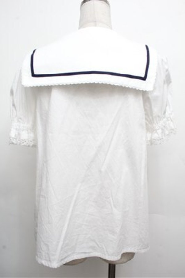 画像2: ALICE and the PIRATES / La brise chantanteセーラーカラーブラウス  ホワイト×ネイビー S-26-03-29-1005-PA-BL-SZ-ZS (2)