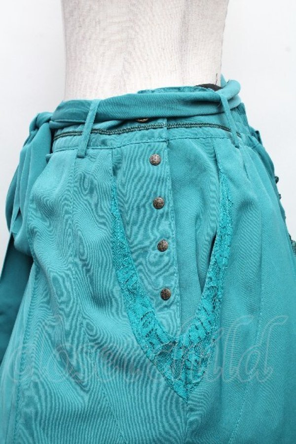 画像3: Ozz oneste / レイヤード入袴風ロングスカート  グリーン S-26-04-01-031-OO-SK-SZ-ZS (3)