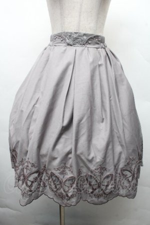 画像: axes femme POETIQUE / 蝶柄透かし刺繍スカート M グレー S-26-04-01-1029-AX-SK-SZ-ZS