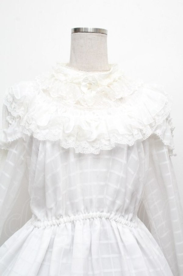 画像4: ALICE and the PIRATES / マリーのおリボンいっぱいワンピース  白 S-26-04-02-032-PA-OP-HR-ZS (4)