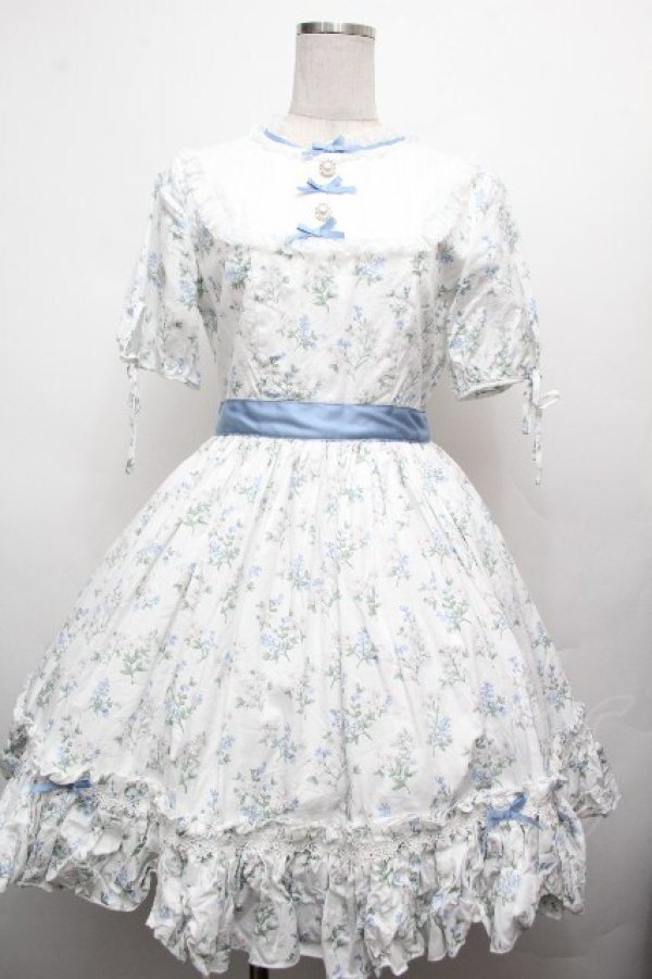 画像1: Bunny魔法森林（海外ロリータブランド） / ヨーク切替花柄ワンピース  白ｘサックス S-26-04-02-033-LO-OP-HR-ZS (1)