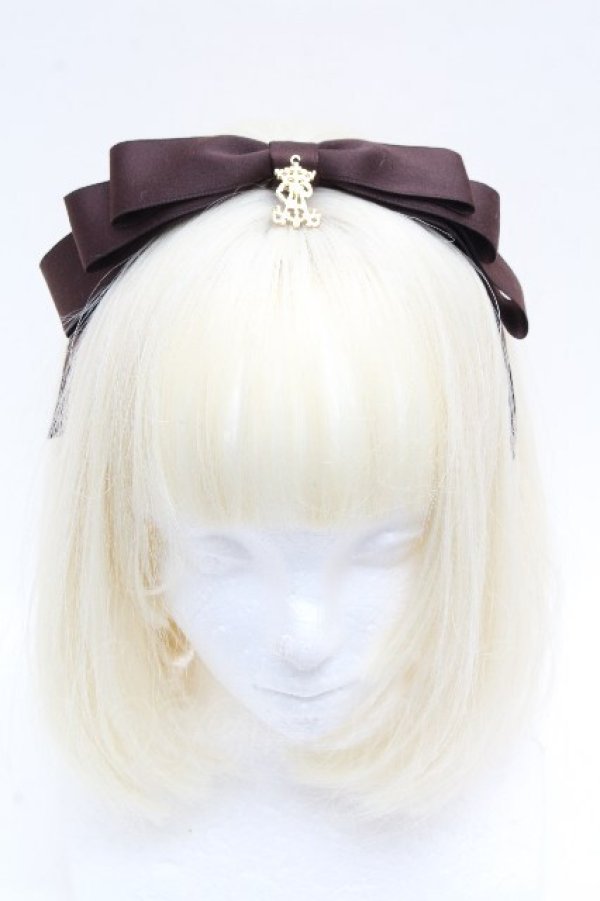 画像1: ALICE and the PIRATES / サテンリボンのまんなかリボンカチューシャ  ブラウン S-26-04-04-036-PA-AC-AS-ZS (1)