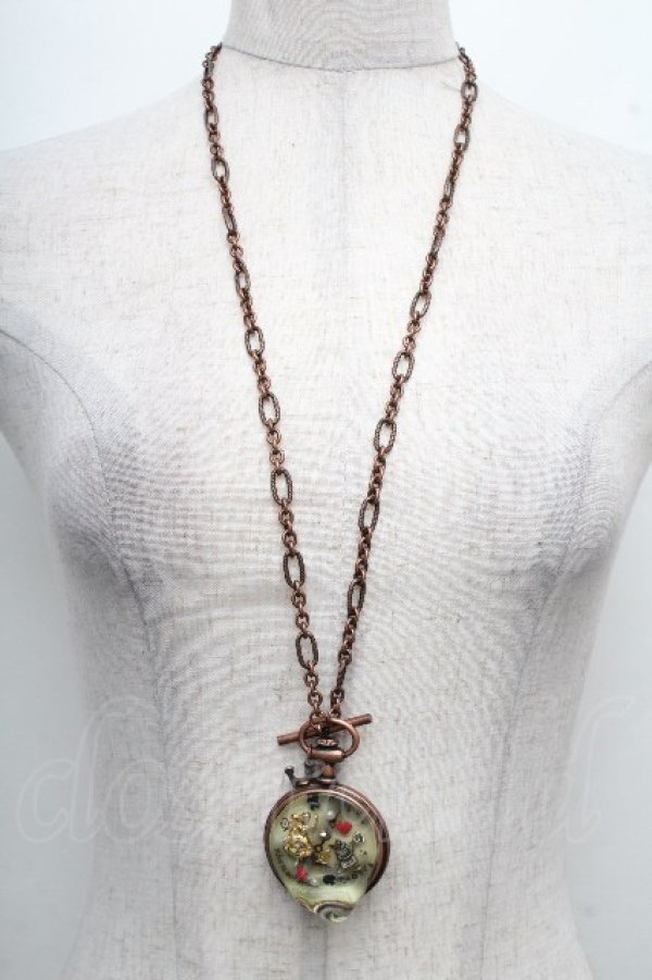 画像1: Q-pot. / アリス/メルティポケットウォッチネックレス  アンティークゴールド S-26-04-07-027-QP-AC-AS-ZS (1)