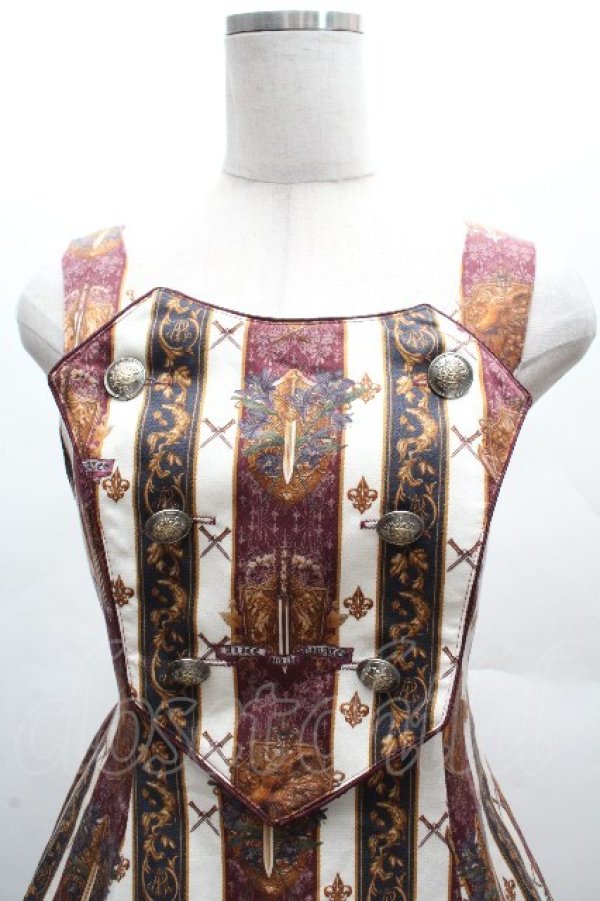 画像5: ALICE and the PIRATES / St.Lily Wolf〜狼騎士と百合の誓い〜柄ジャンパースカートI  ワイン S-26-04-09-035-PA-OP-AS-ZS (5)