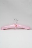 画像1: BABY,THE STARS SHINE BRIGHT / サテンハンガー  ピンク S-26-04-10-001-BA-ZA-HR-ZS (1)