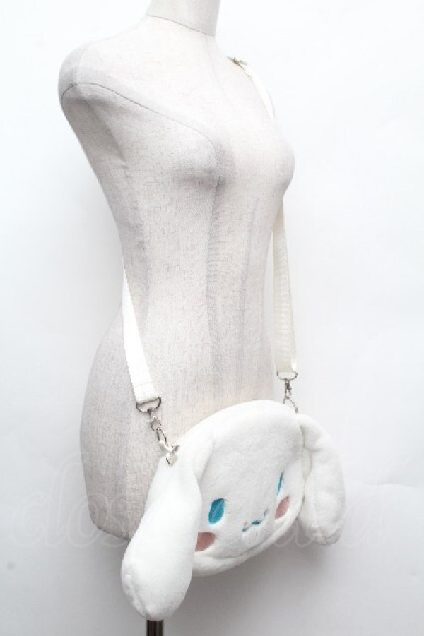 画像2: サンリオ / シナモロールポシェット  白 S-26-04-10-006-EL-AC-HR-ZS (2)