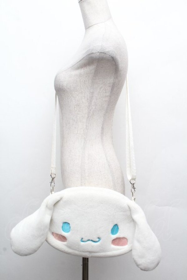 画像3: サンリオ / シナモロールポシェット  白 S-26-04-10-006-EL-AC-HR-ZS (3)