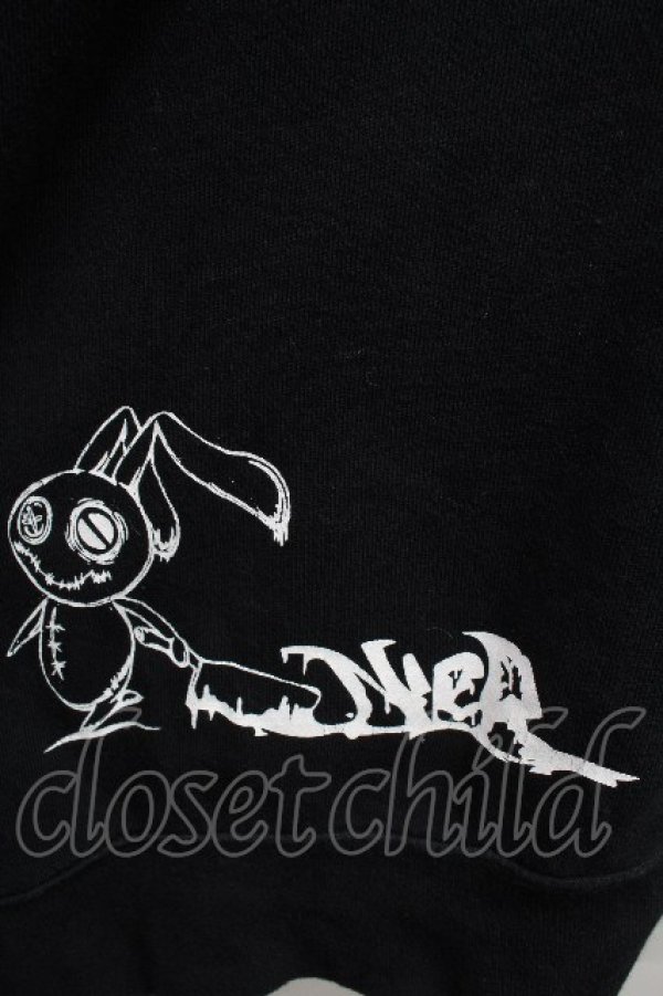 画像3: NieR Clothing / プリントフード付きプルオーバー  黒 S-26-04-10-025-PU-TO-HR-ZS (3)