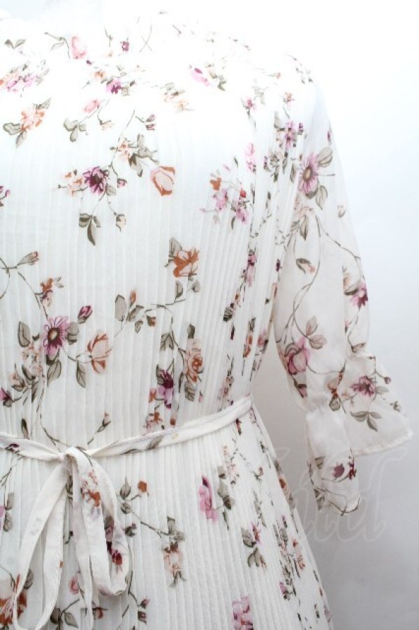 画像2: axes femme / 花柄ワンピース   S-26-04-12-041-AX-BL-AS-ZS (2)