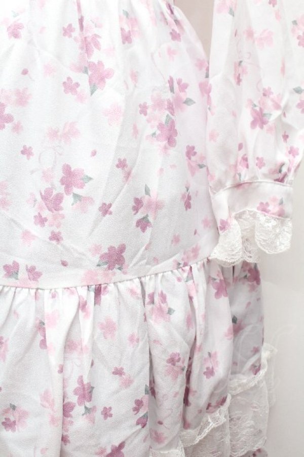 画像2: axes femme / 桜柄ティアードワンピース  オフ S-26-04-12-044-AX-OP-ET-ZS (2)