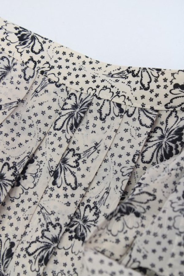 画像7: KANEKO ISAO / フラワー総柄スカート  アイボリーＸ黒 T-24-01-16-039-EL-SK-HD-ZT402 (7)