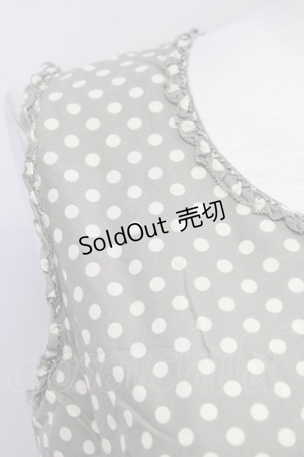 画像3: 【SALE】KANEKO ISAO / ドットノースリーブブラウス  グレーアイボリー T-24-01-21-007-EL-BL-HD-ZT022 (3)