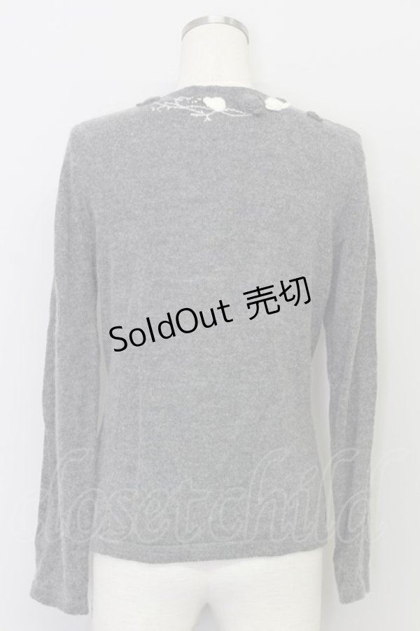 画像2: INGEBORG / カメリアニットカーディガン  グレーＸ白 T-24-02-04-019-LO-TO-HD-ZT254 (2)