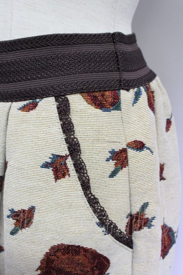 画像4: axes femme / クラシックローズゴブランスカート  ベージュ T-24-02-08-036-AX-SK-HD-ZT402 (4)