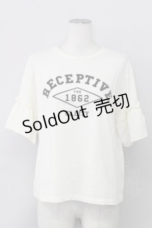 画像: 【SALE】E hyphen world gallery PEACE / フリルスリーブカレッジプリントTシャツ  アイボリー T-24-03-19-028-LO-TO-IG-ZT414