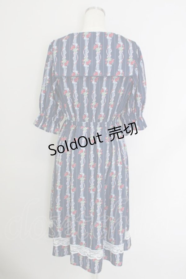 画像2: axes femme / ブーケリボン柄セーラーワンピース M 紺 T-24-07-11-026-AX-OP-SZ-ZT311 (2)