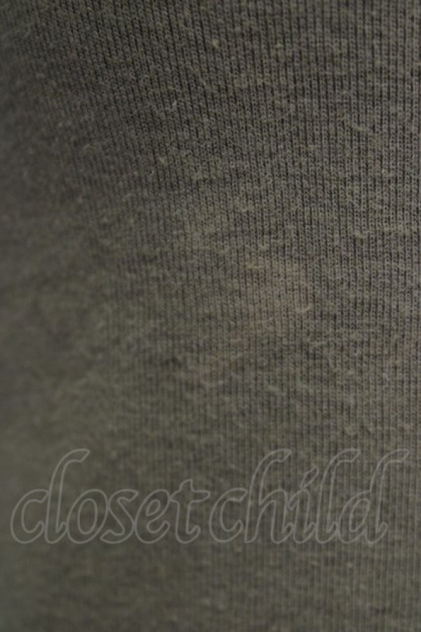 画像7: ALGONQUINS / 袖刺繍入トップス  カーキ T-24-08-09-013-AL-TO-SZ-ZT316 (7)