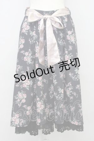 画像: axes femme Red label / ブーケ柄フィッシュテールスカート  黒 T-24-08-14-029-PU-SK-AS-ZT229