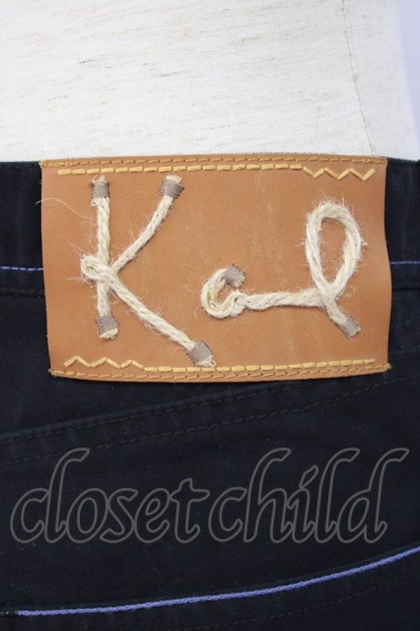 画像4: Karl Helmut / 後ろレザーロゴ刺繍パンツ XL 黒 T-24-12-27-024-EL-PA-SA-ZT406 (4)