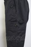 画像5: Karl Helmut / サイドボタン&ロゴ刺繍パンツ  黒 T-24-12-27-025-EL-PA-SA-ZT403 (5)