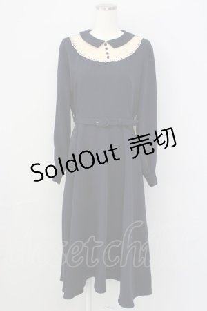 画像: an another angelus / ヨーク配色レースワンピース  紺 T-25-01-18-029-CA-OP-SA-ZI