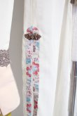 画像4: Ozz oneste /  チャイナタッセル着物袖ロングカーディガン  アイボリー T-25-01-20-016-OO-TO-SA-ZI (4)