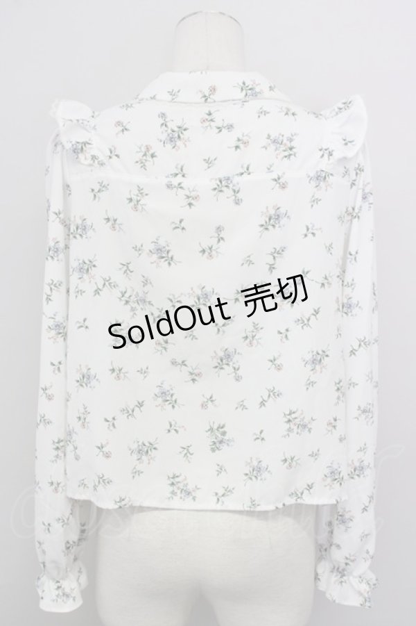 画像2: 【SALE】Honey Cinnamon / フラワーブーケプリントブラウス  白 T-25-01-24-002-LO-BL-SA-ZT390 (2)