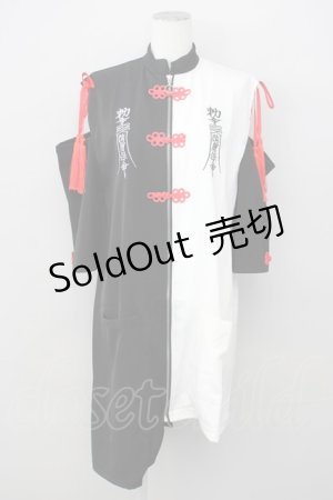 画像: LISTEN FLAVOR / チャイナタッセルリボン2カラーワンピース  黒Ｘ白Ｘ赤 T-25-01-24-014-PU-OP-SA-ZT330