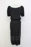 画像2: INGEBORG / レース襟&リボン半袖ブラウス&プリーツスカートセットアップ  ブラック T-25-01-29-029-LO-BL-SA-ZT377 (2)