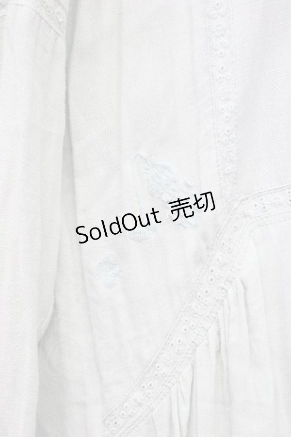 Cherir la femme / バスケット刺繍長袖ワンピース サックス T-25