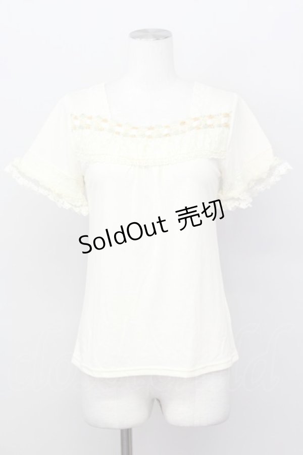 画像1: axes femme / 胸元袖レース半袖プルオーバー  アイボリー T-25-02-23-002-AX-TO-SA-ZT219 (1)
