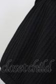 画像4: axes femme POETIQUE / フラワーリボン刺繍襟プルオーバー  黒Ｘアイボリー T-25-03-15-020-AX-TO-SA-ZT (4)