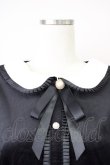 画像3: axes femme POETIQUE / ポケット刺繍ベロアワンピース  黒Ｘ白 T-25-03-17-020-AX-OP-SA-ZI (3)