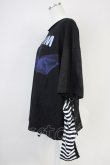 画像3: Amilige / KTHMアームウォーマー付きTシャツ  黒Ｘ白Ｘ青 T-25-03-17-005-PU-TO-SA-ZT (3)