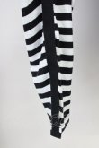 画像6: Amilige / KTHMアームウォーマー付きTシャツ  黒Ｘ白Ｘ青 T-25-03-17-005-PU-TO-SA-ZT (6)