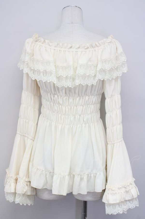画像2: ATELIER PIERROT / Shirring princess sleeve blouse  アイボリー T-25-03-20-005-EL-BL-SA-ZT001 (2)