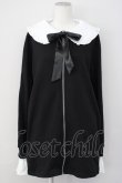 画像1: KRY CLOTHING / 「NUTOKUCHO」レースアップスリーブ襟リボンワンピ  ブラック×ホワイト T-25-03-20-014-EL-OP-SA-ZT001 (1)