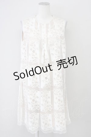 画像: ANNA SUI / フラワーレースリボンノースリーブワンピース 2 ベージュ T-25-03-26-022-PU-OP-SA-ZI