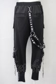 画像2: REFLEM / ハーネスロゴベルトカーゴパンツ  黒Ｘ白 T-25-03-26-033-PU-PA-SA-ZI (2)