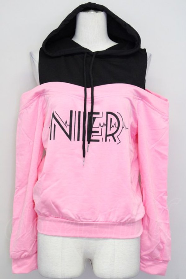 画像1: NieR Clothing / フード付きオフショルカットソー  ピンクＸ黒 T-25-03-26-008-PU-TO-SA-ZI (1)