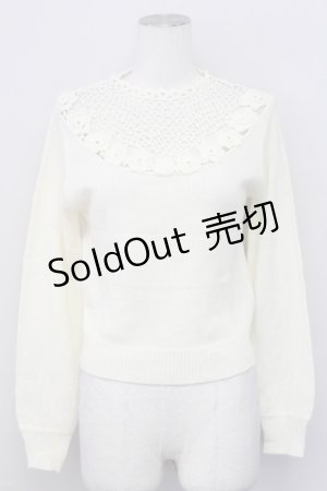 画像: an another angelus / 花モチーフ切り替えニット  オフホワイト T-25-03-31-007-CA-TO-SA-ZT242